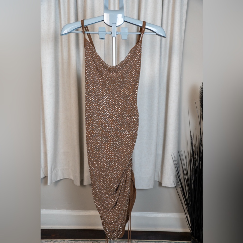 Rhinestone-Embellished Ruched Midi Dress – Brown, Size Small